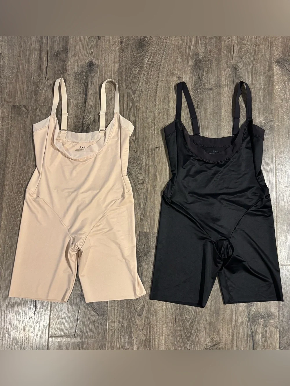 Maidenform Nude and Black Shaping Bodysuit Pair Women’s size Medium Shapewear